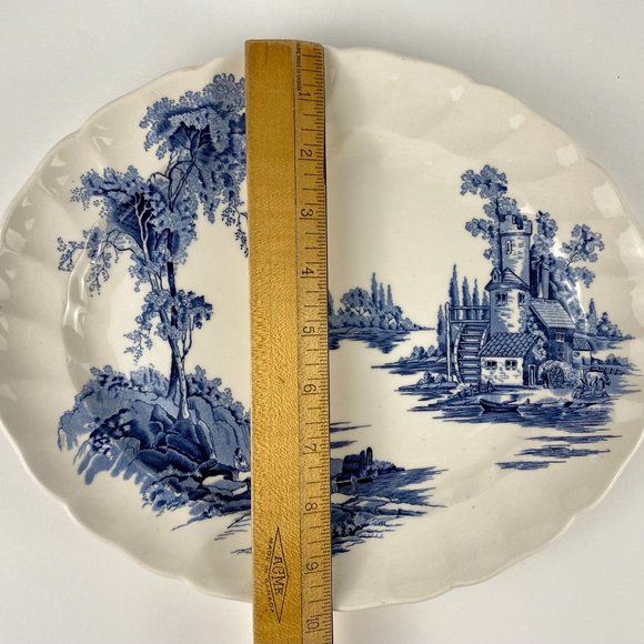 Vintage Johnson Bros "The Old Mill" oval 12" serving platter - Picture 6 of 7